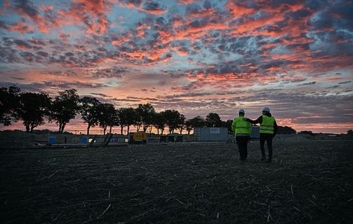 Installation personnel planning work